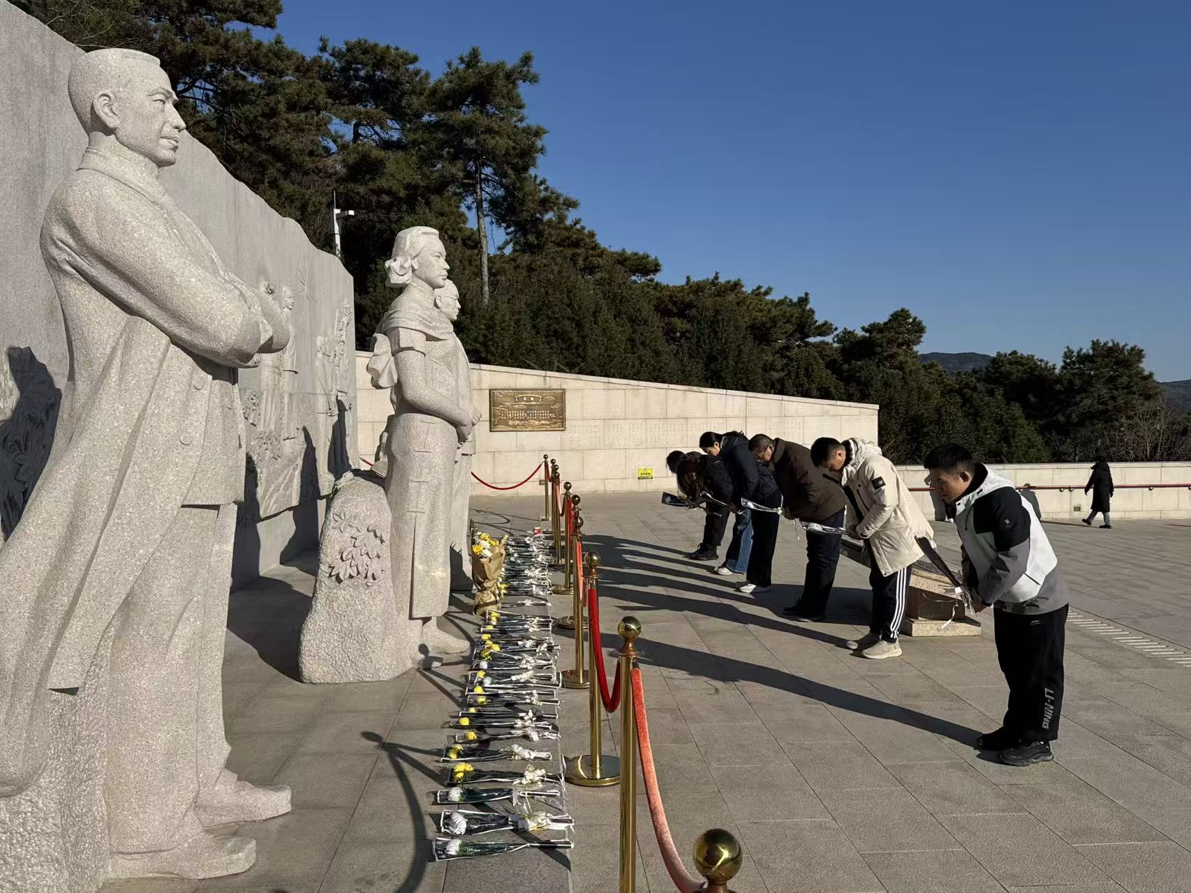微信图片_20251119185300_178_149.jpg